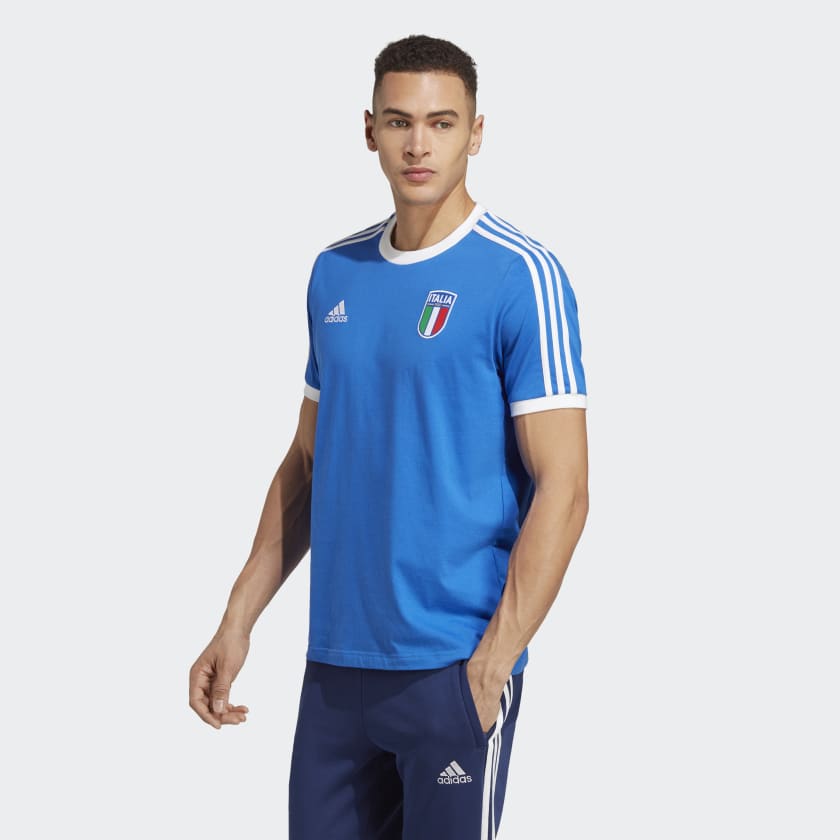 Verde físico Frente adidas Italy 3-Stripes Tee - Blue | adidas India