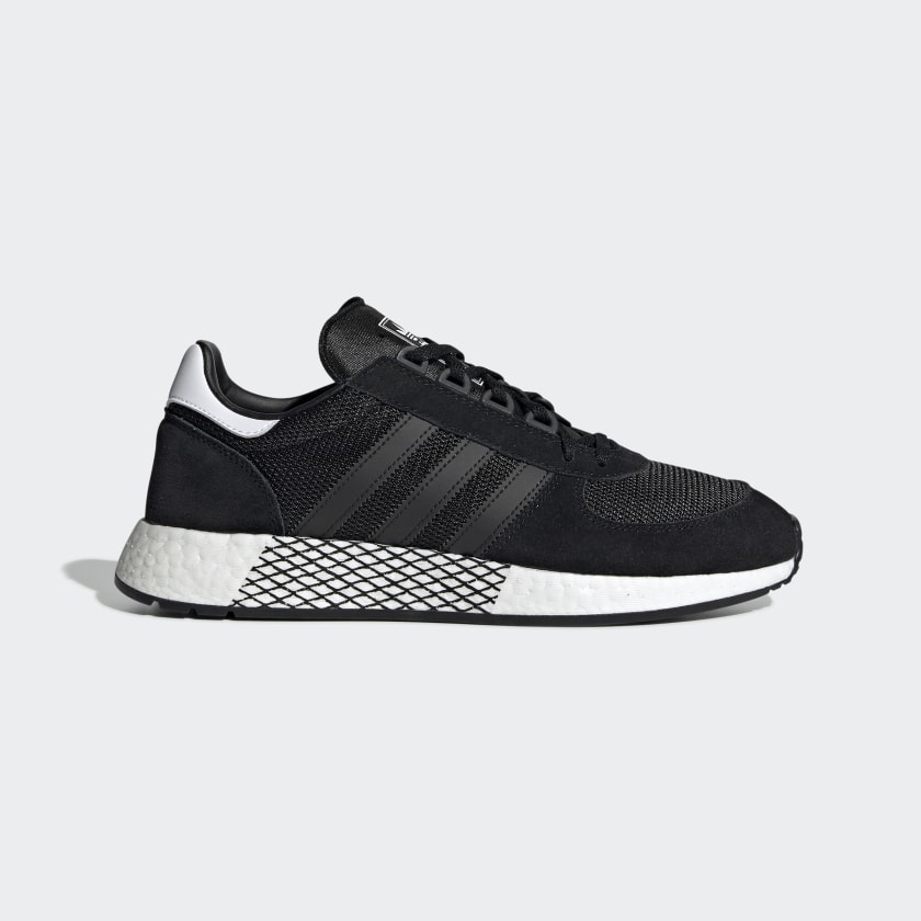 Adidas marathon tech pantip