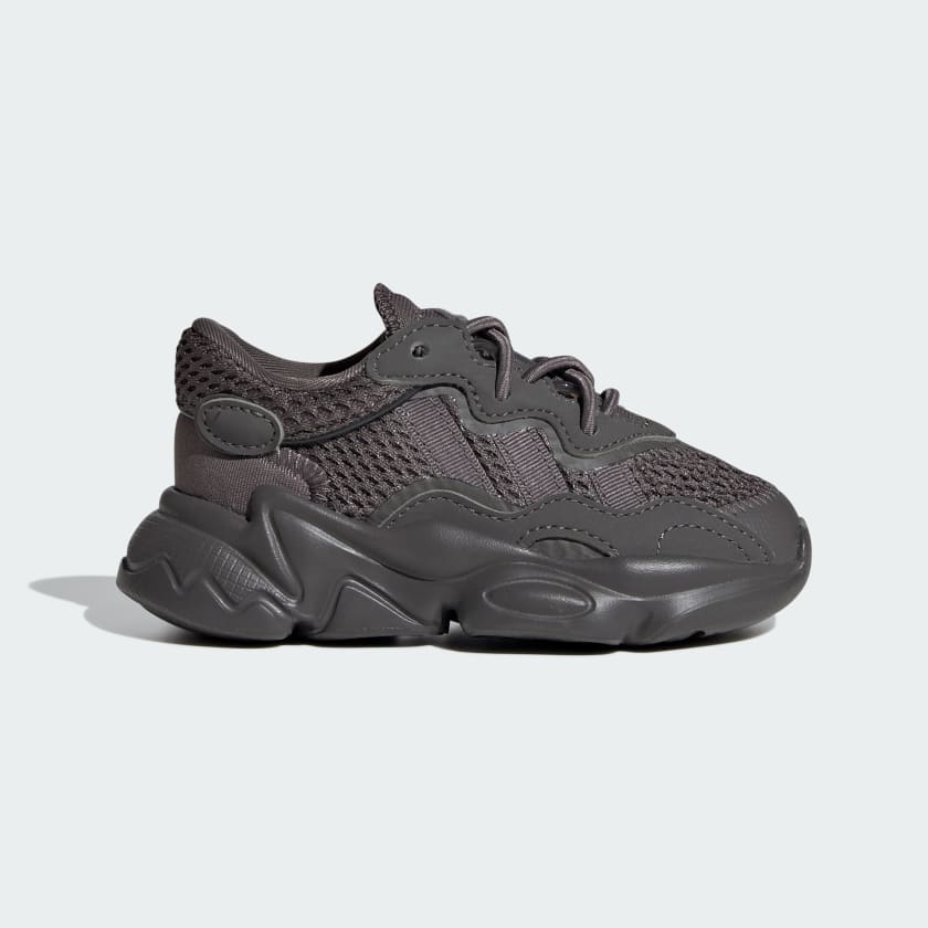 Adidas ozweego toddler hot sale