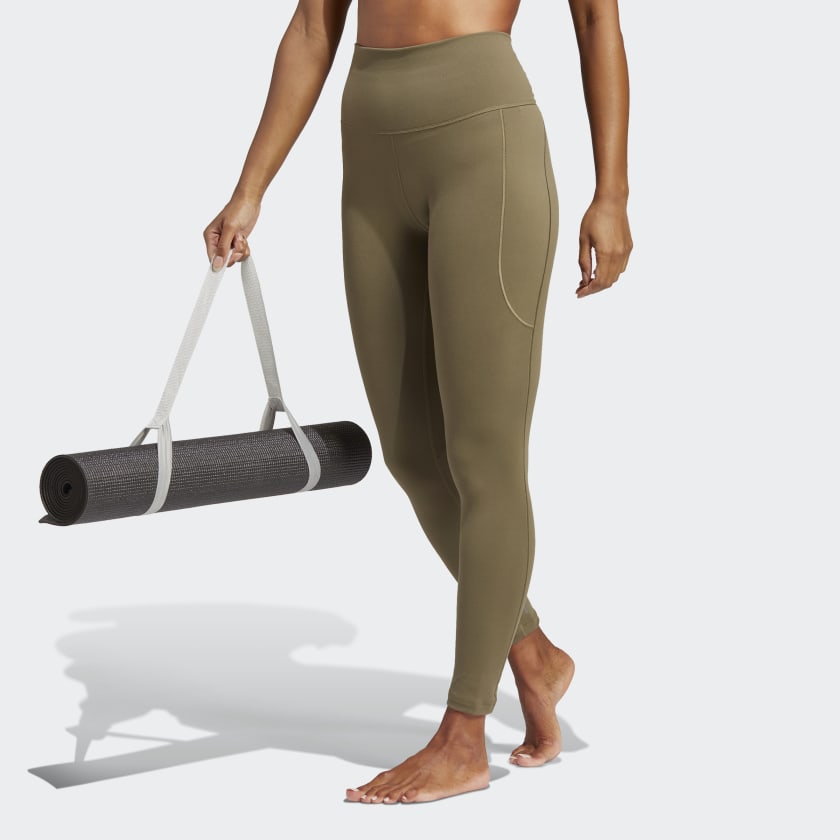 Brafit Plus Size Leggings for Women and Sports Bra Top 2 Piece Workout Set,  High Waist Tummy Control, Soft Spandex Yoga Pants : : Clothing