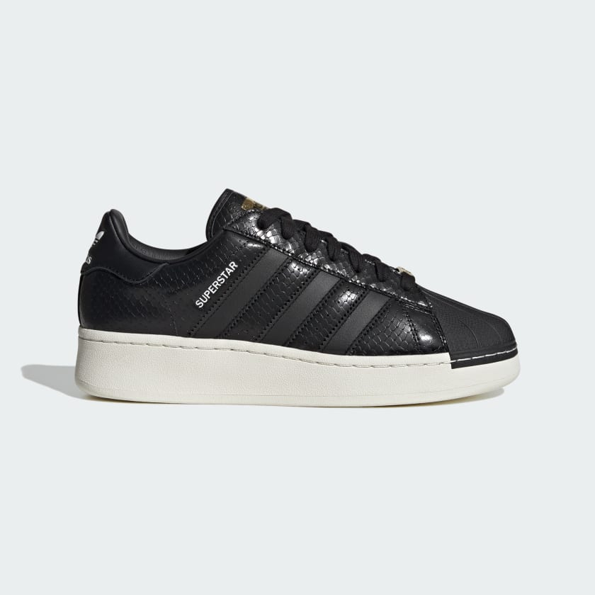 HOW TO STYLE BLACK ADIDAS SHELL TOE (SUPERSTAR) + ON FEET 