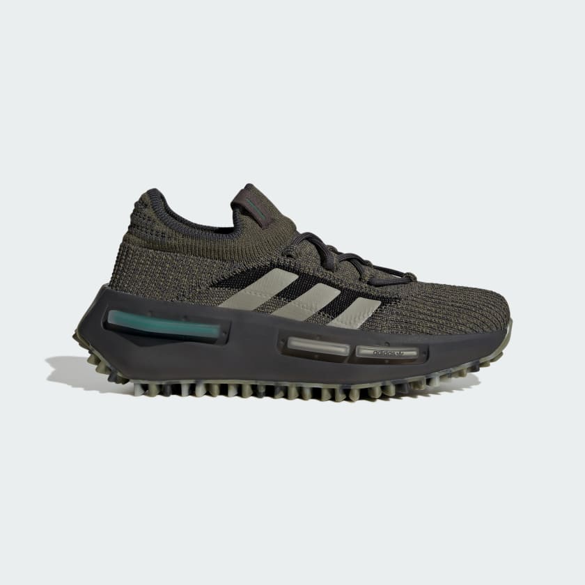 Kids adidas 2025 nmd shoes