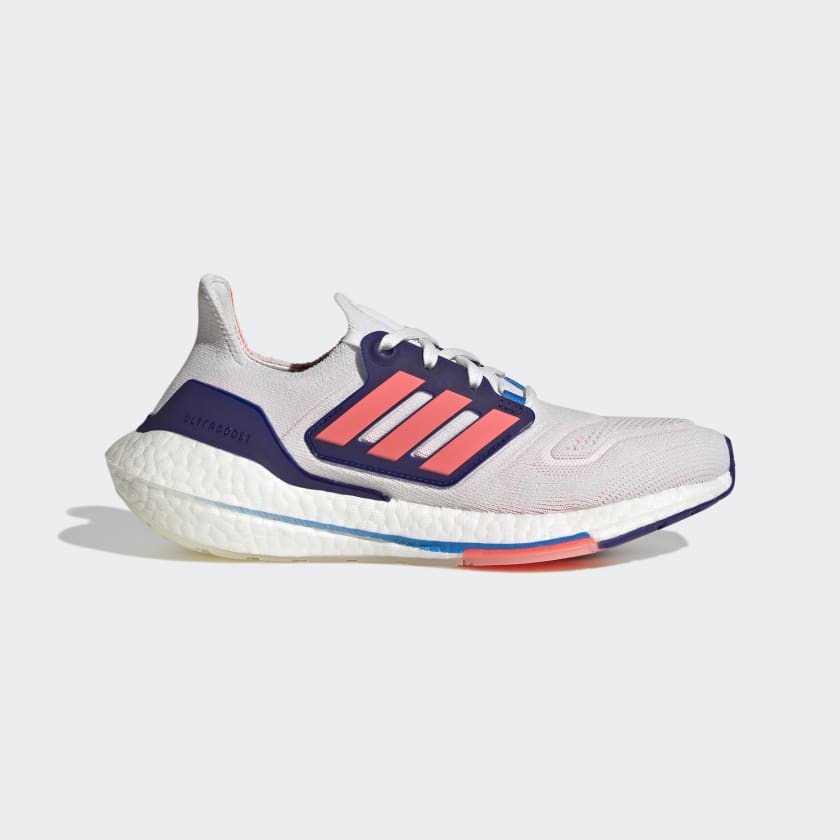 Recogiendo hojas Administración Haz un esfuerzo adidas ULTRABOOST 22 SHOES - White | adidas Canada