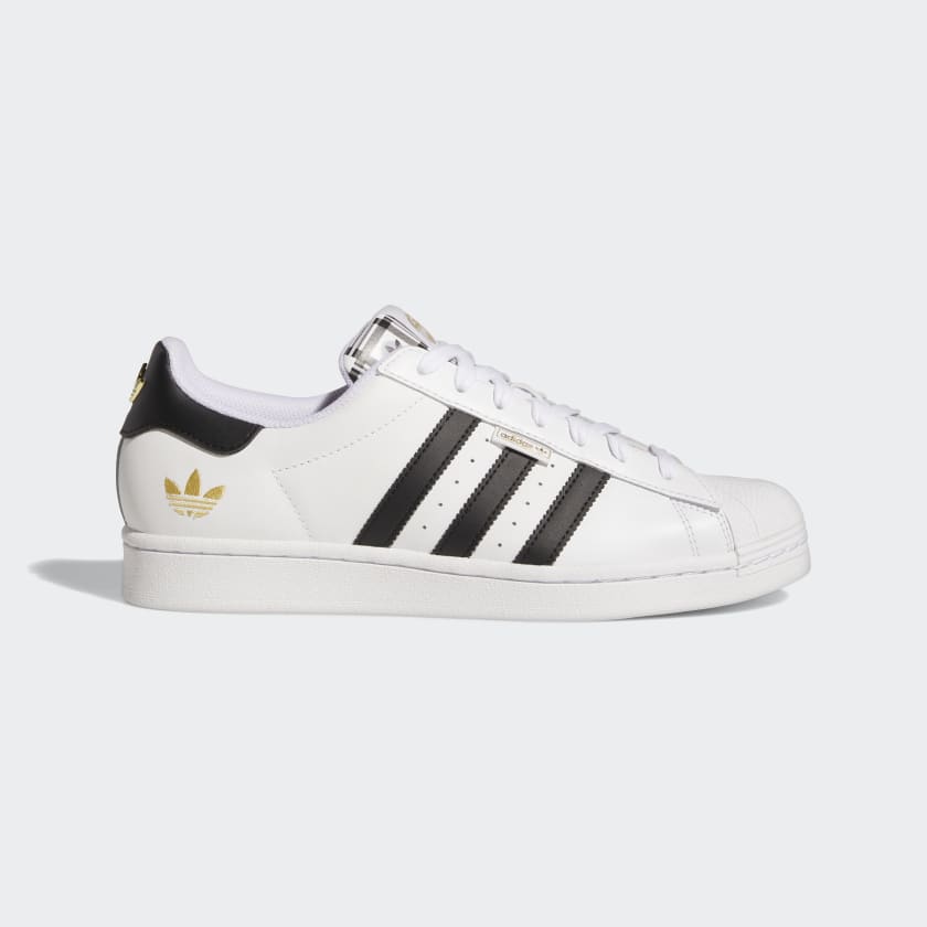 Larva del moscardón Problema Ejecutar adidas Superstar Shoes - White | Men's Lifestyle | adidas US