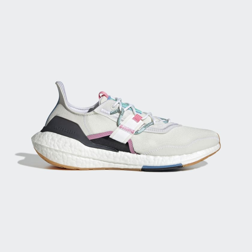 Adidas ultra best sale boost parley giá