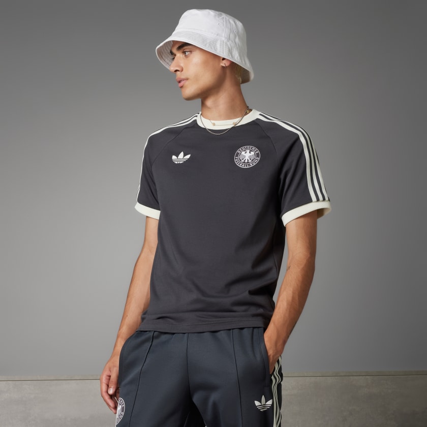 adidas Duitsland Adicolor Classics 3 Stripes T shirt Zwart adidas Offici le Shop