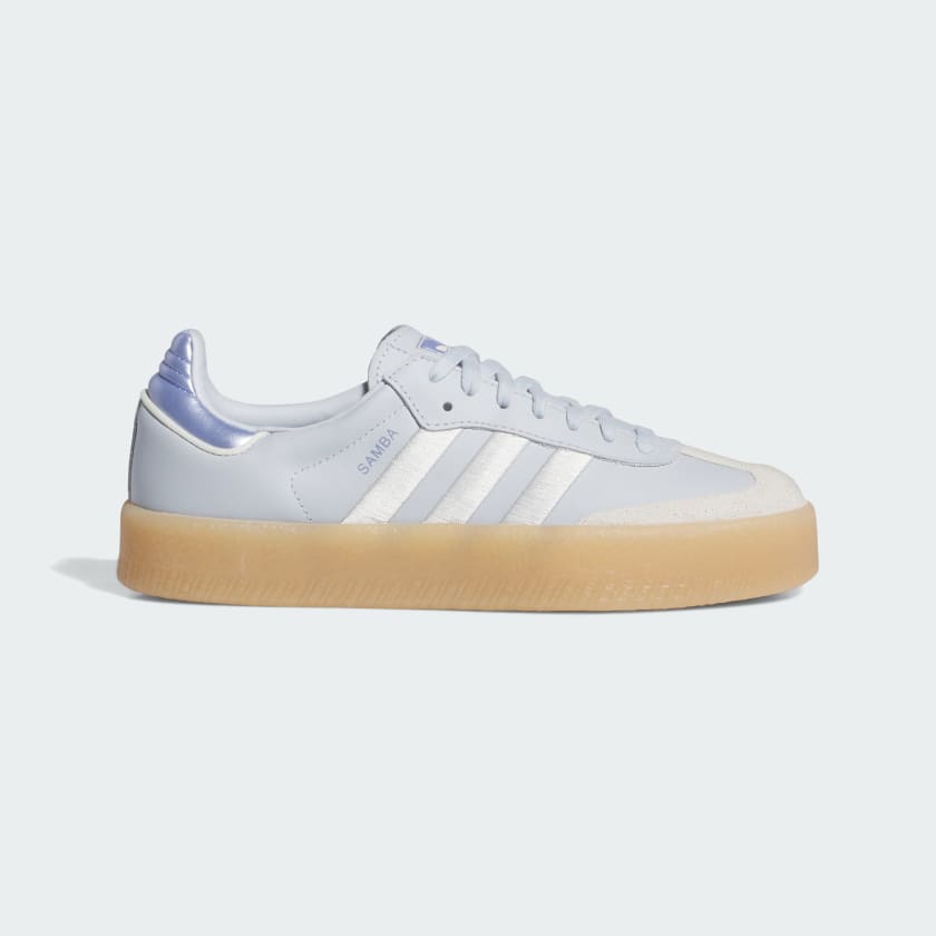 Baby blue adidas trainers store