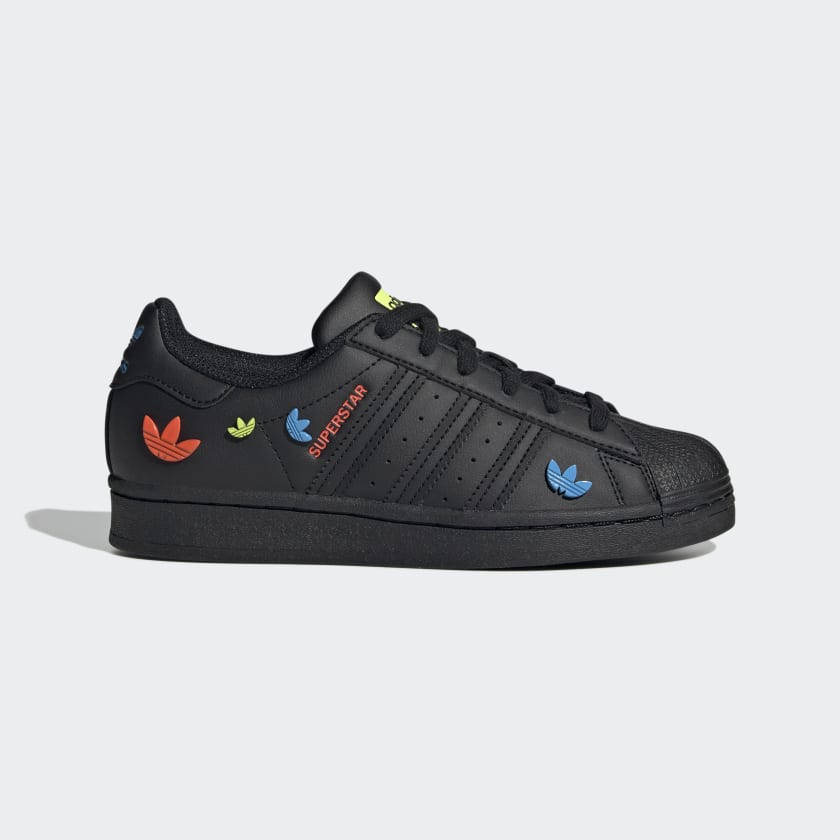 Adidas superstar 2 all black store