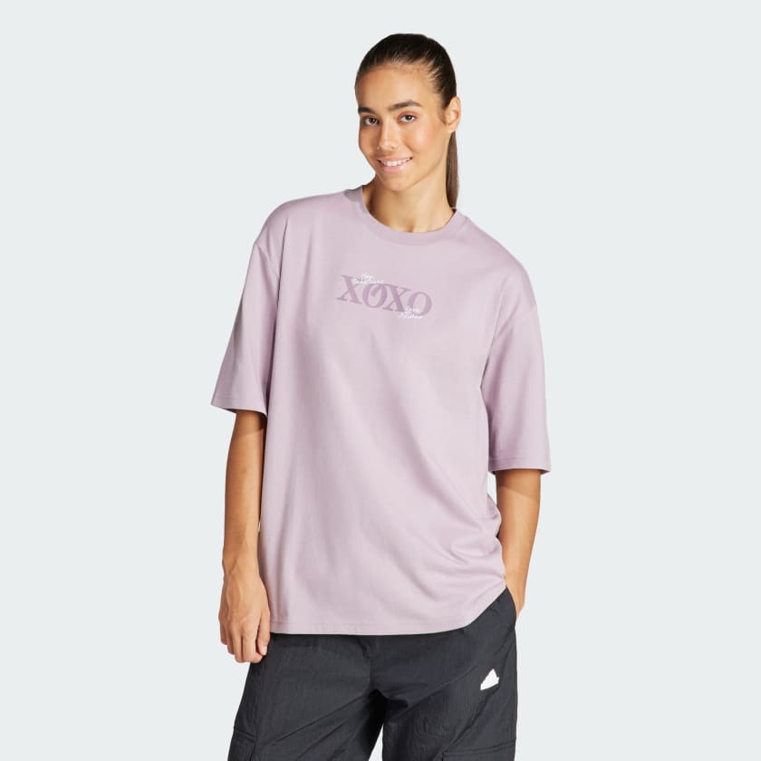 Oversized adidas hot sale tee