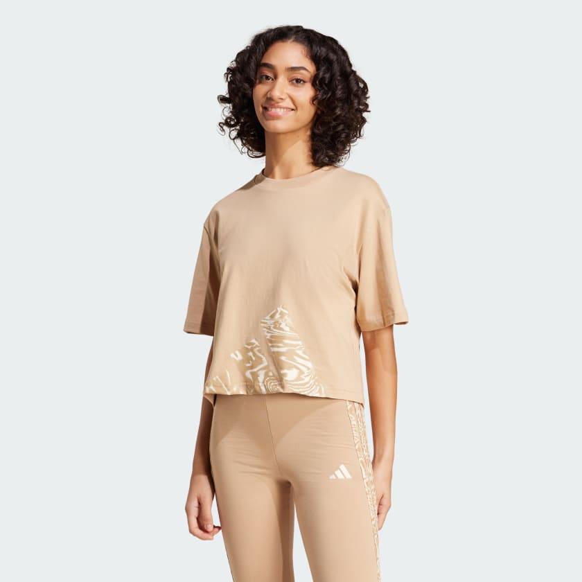 adidas Essentials Seasonals Animal Big Logo Boyfriend Tee