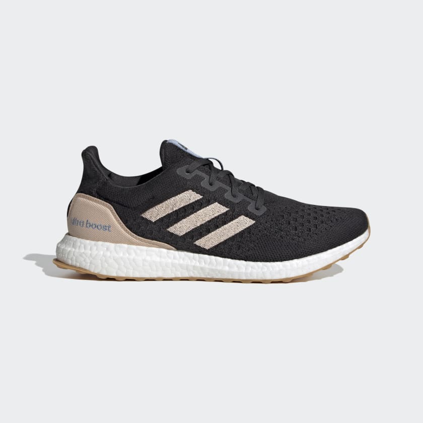 Nike ultra boost uncaged hotsell