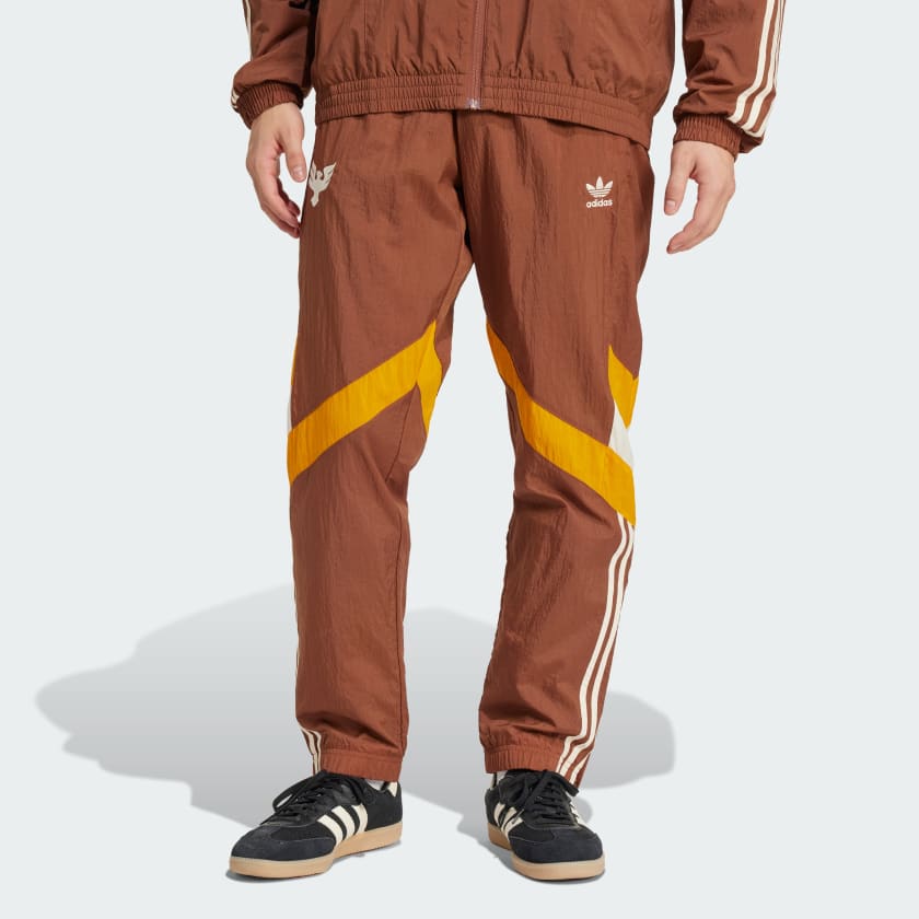 adidas Originals Unisex Superfire Embroidered Trefoil Track