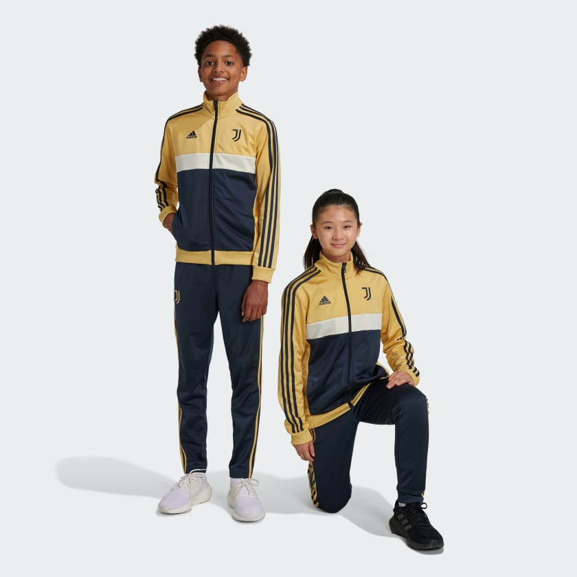 Juventus youth tracksuit on sale