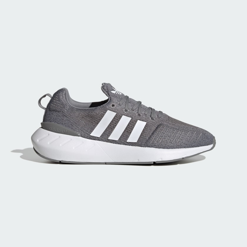 新品本物 - Shoes 22 Run Swift adidas Szary Poland adidas | シューズ・靴