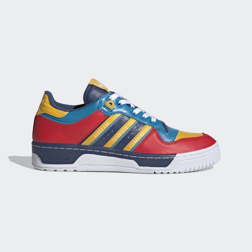 Tenis hot sale adidas human
