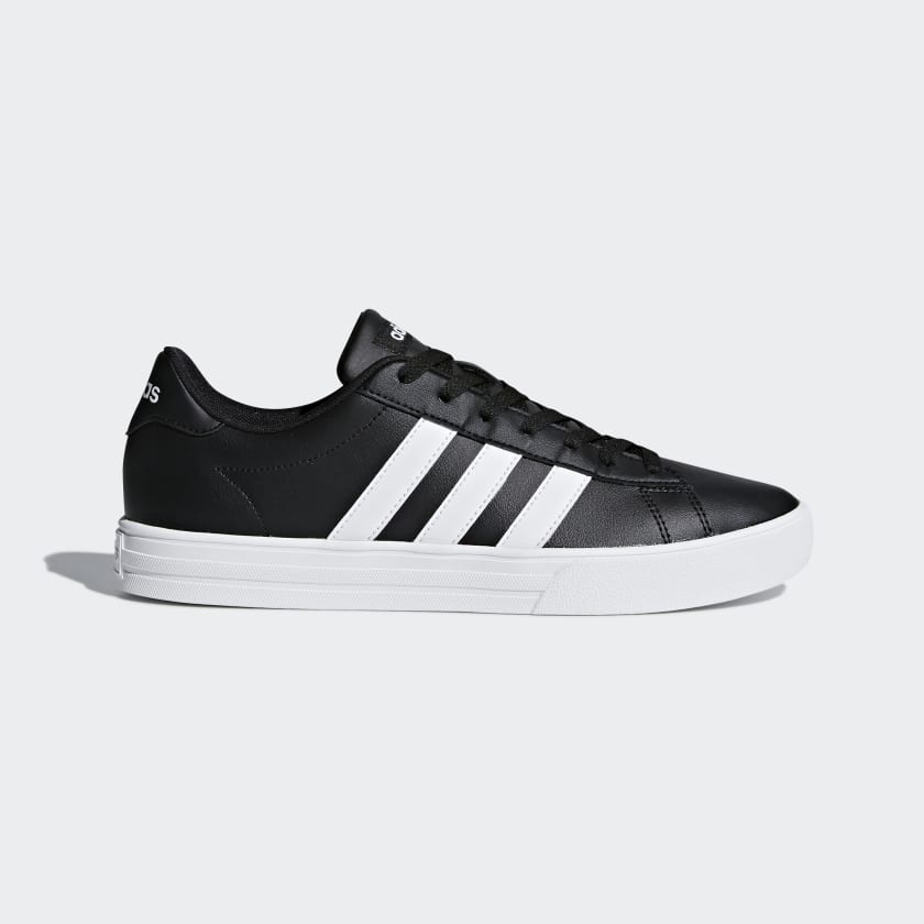 Adidas sneaker daily 2.0 2025