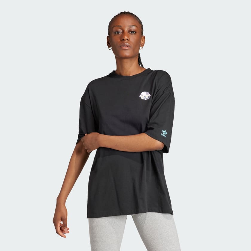 Adidas deals oversized tee