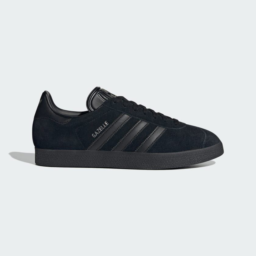 New all black adidas clearance