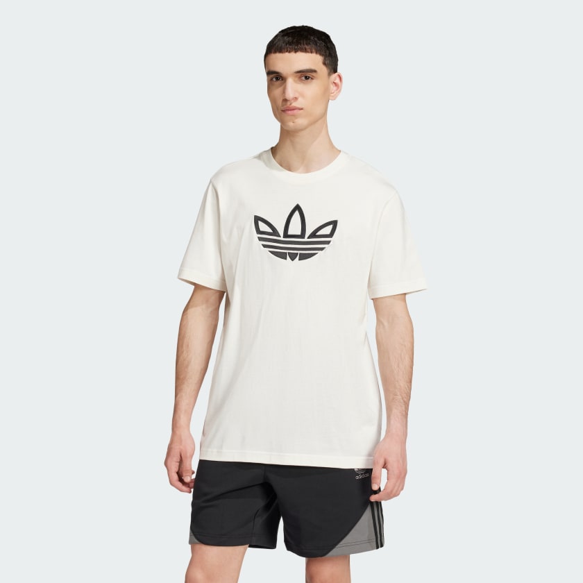 Outline adidas store