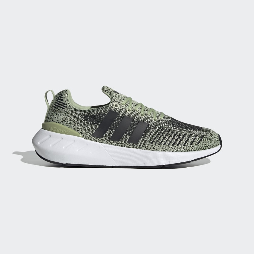Adidas originals swift run women's green shop