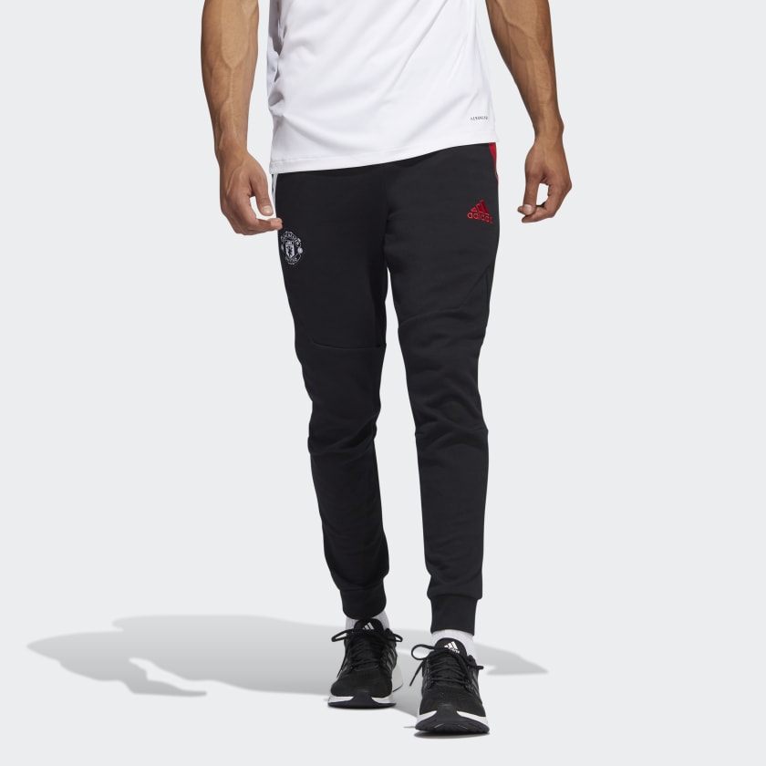 adidas Manchester United Travel Pants - Black | Men's Soccer | adidas US