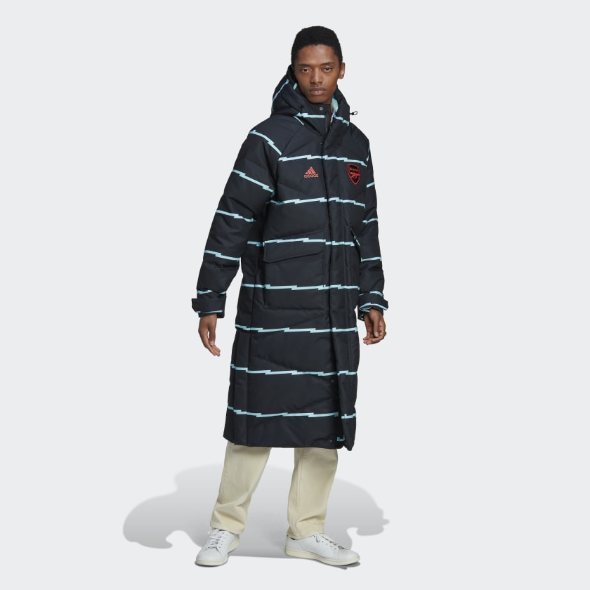 Adidas donsjas 2025