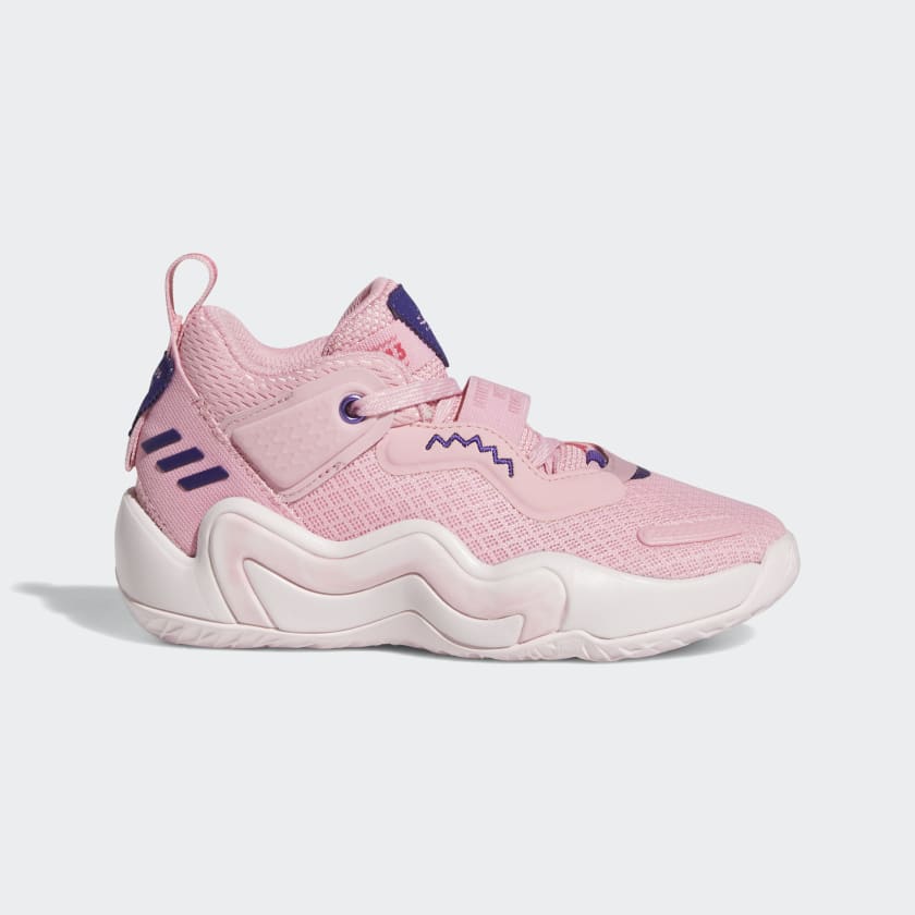 adidas trefoil design