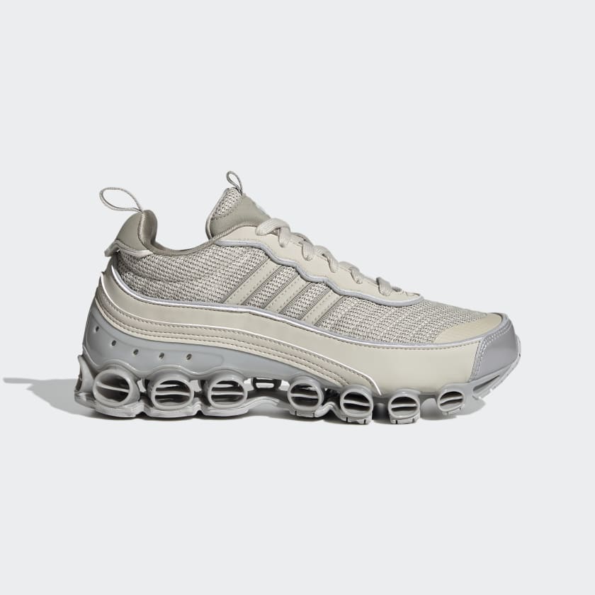 Microbounce outlet