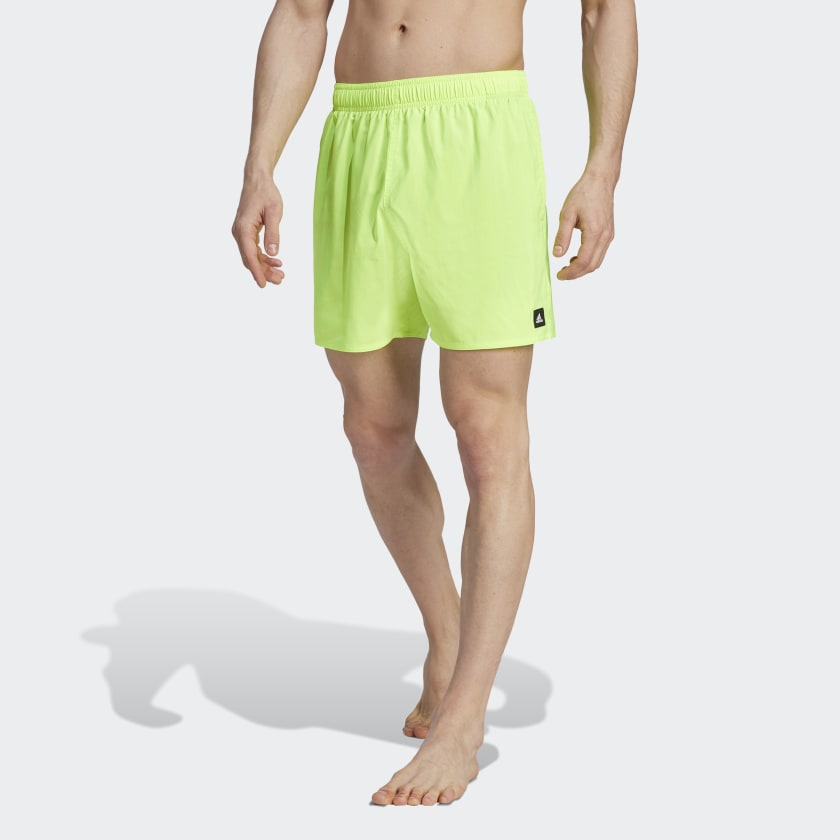 Adidas cortos verdes store
