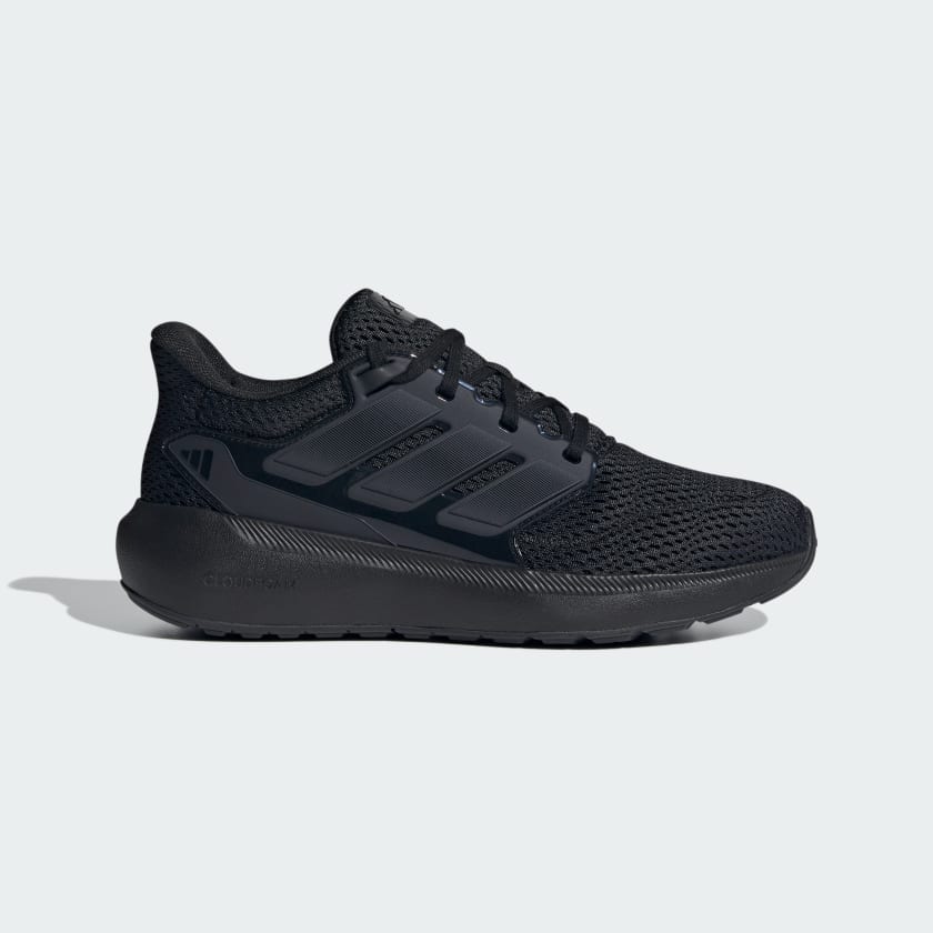 New adidas shoes black top