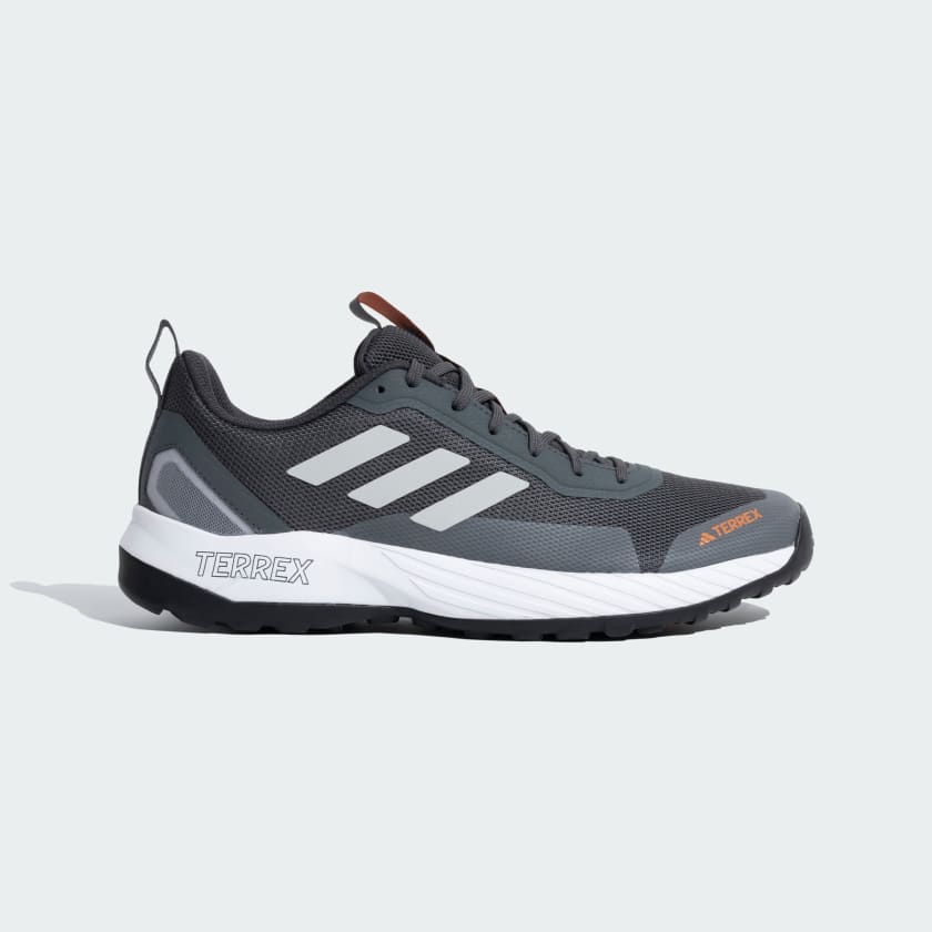 Adidas sports clearance shoes snapdeal