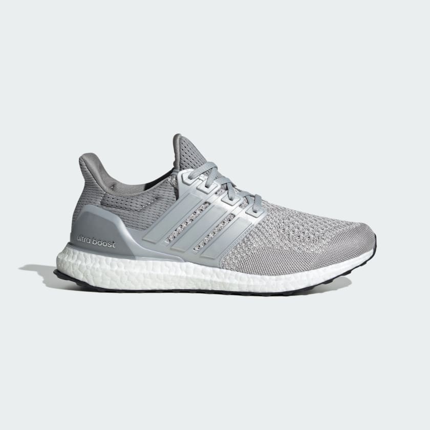 大注目！最新☆アディダス☆Ultraboost 1.0 Fortnite Shoes adidas Ultraboost 1.0 Fortnite Shoes - White | Free Shipping