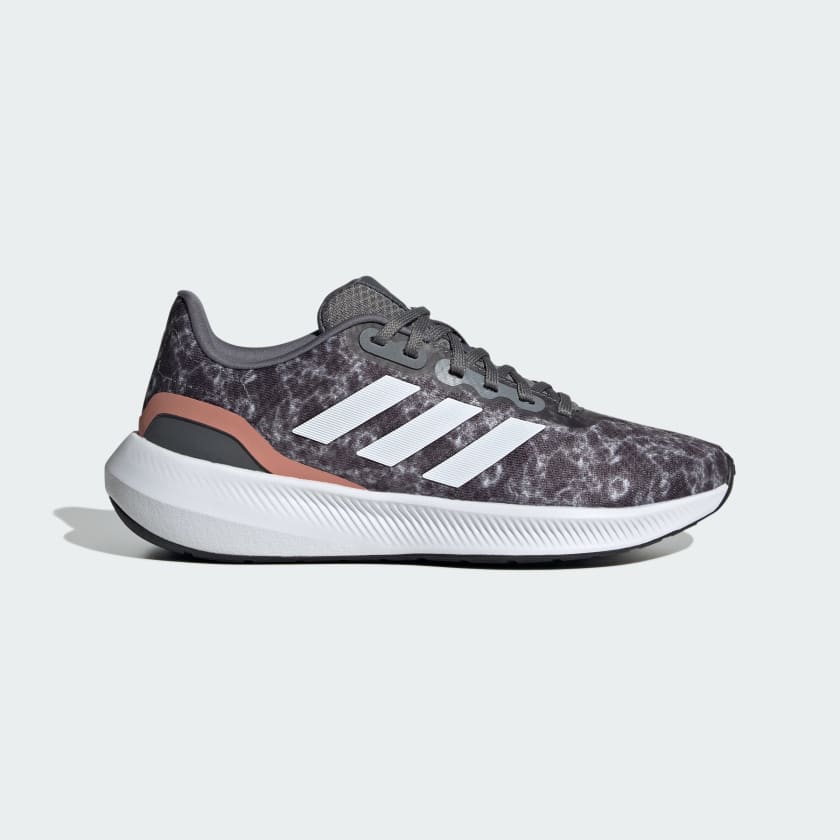 Adidas shop falcon 9