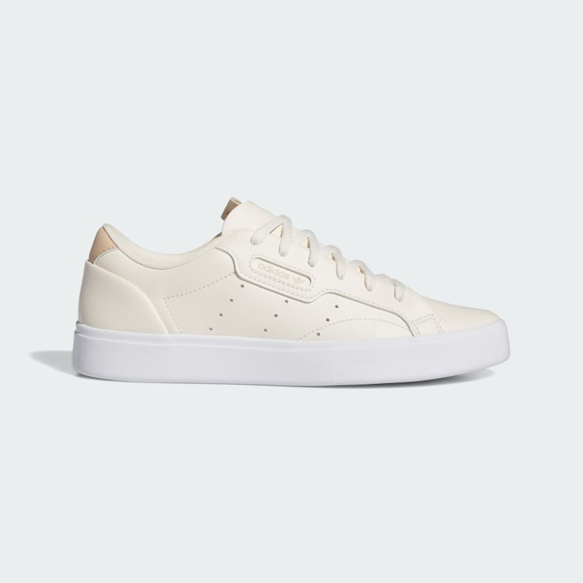 Sleek tennis shoes store