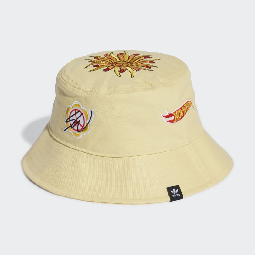 Wotherspoon hat new arrivals