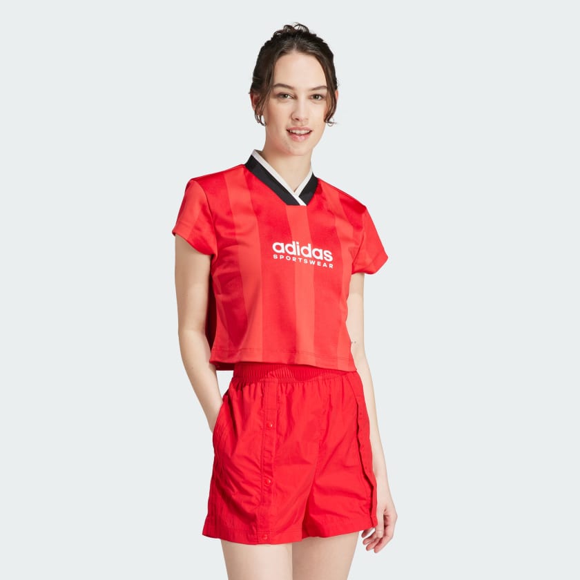Remera adidas hotsell mujer corta