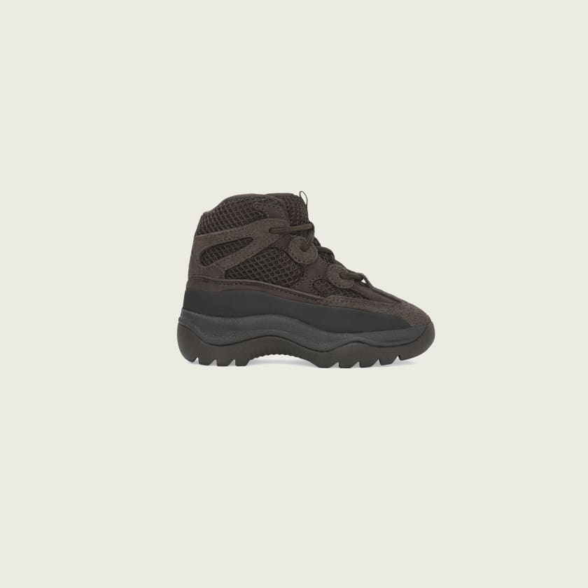 Dsrt yeezy clearance