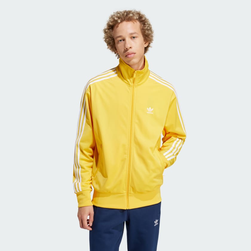 Chaqueta hot sale adidas dorado