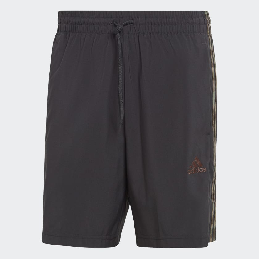 Adidas sport essentials shorts 2025