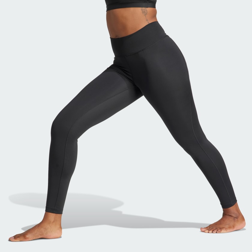 Leggings All Me Essentials Full Length Nero IL7327 21 model