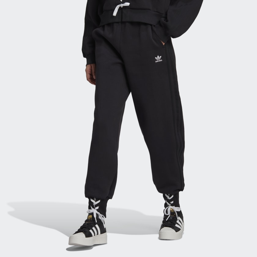 adidas Originals Women's Cuffed Track Pants #sweat #pants #outfit