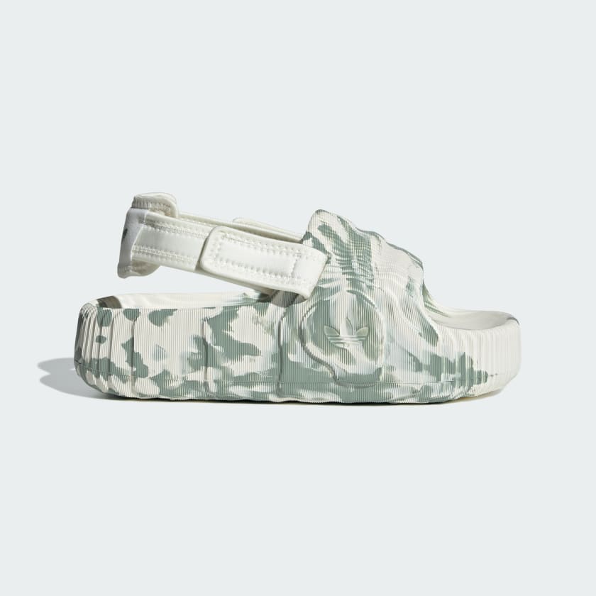 サンダル・ミュール ADIDAS ADILETTE 22 XLG W IE5650 4FK525 ADIDAS ADILETTE 22 XLG W IE5650 4FK525 (adidas/サンダル