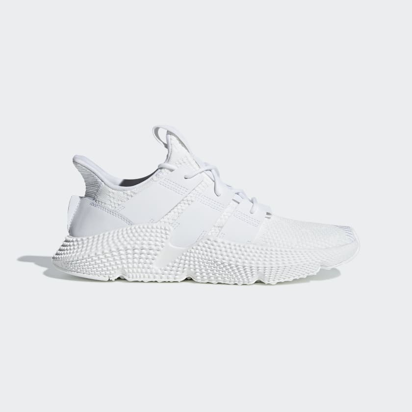 Adidas deals prophere giá