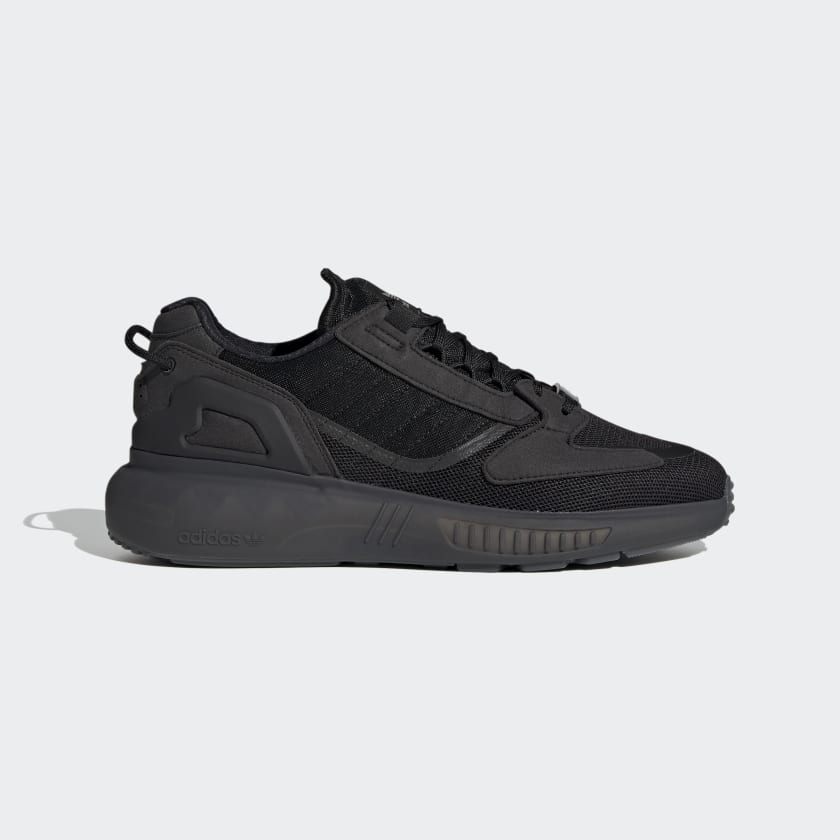 Tenis yeezy boost best sale preto