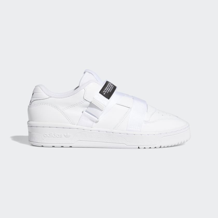 Tenis rivalry low strap clearance