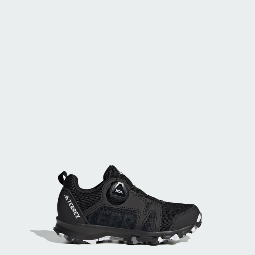 X white mountaineering terrex agravic boa hotsell