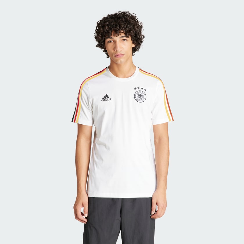 Adidas originals hotsell white t shirt