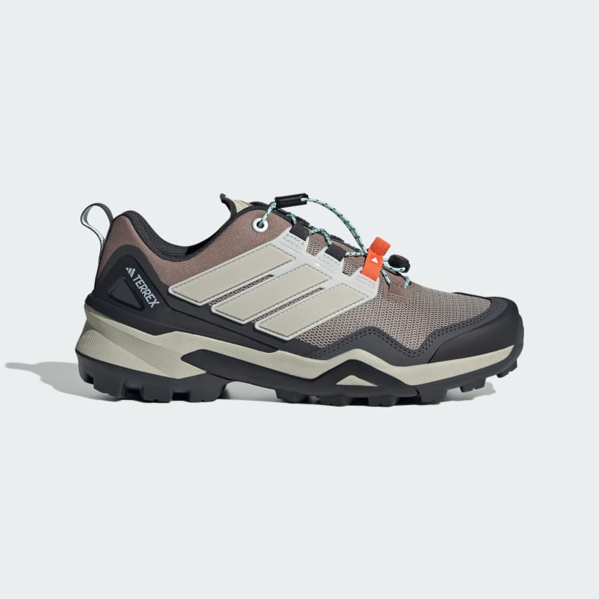 ★adidas★TERREX SKYCHASER HIKING★追跡可 Amazon.com | adidas Skychaser 2 Mid Gore-TEX Hiking Shoes