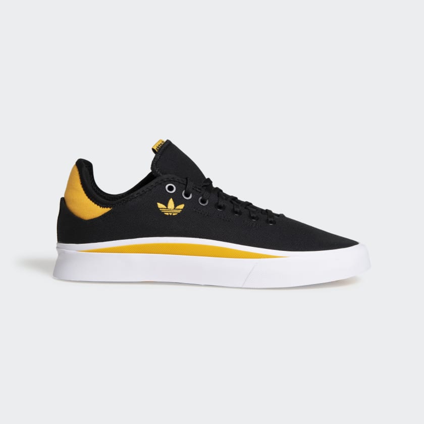 Sabalo adidas clearance slip on