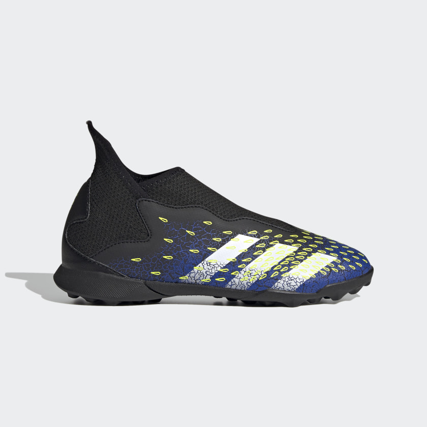 adidas predator freak laceless black